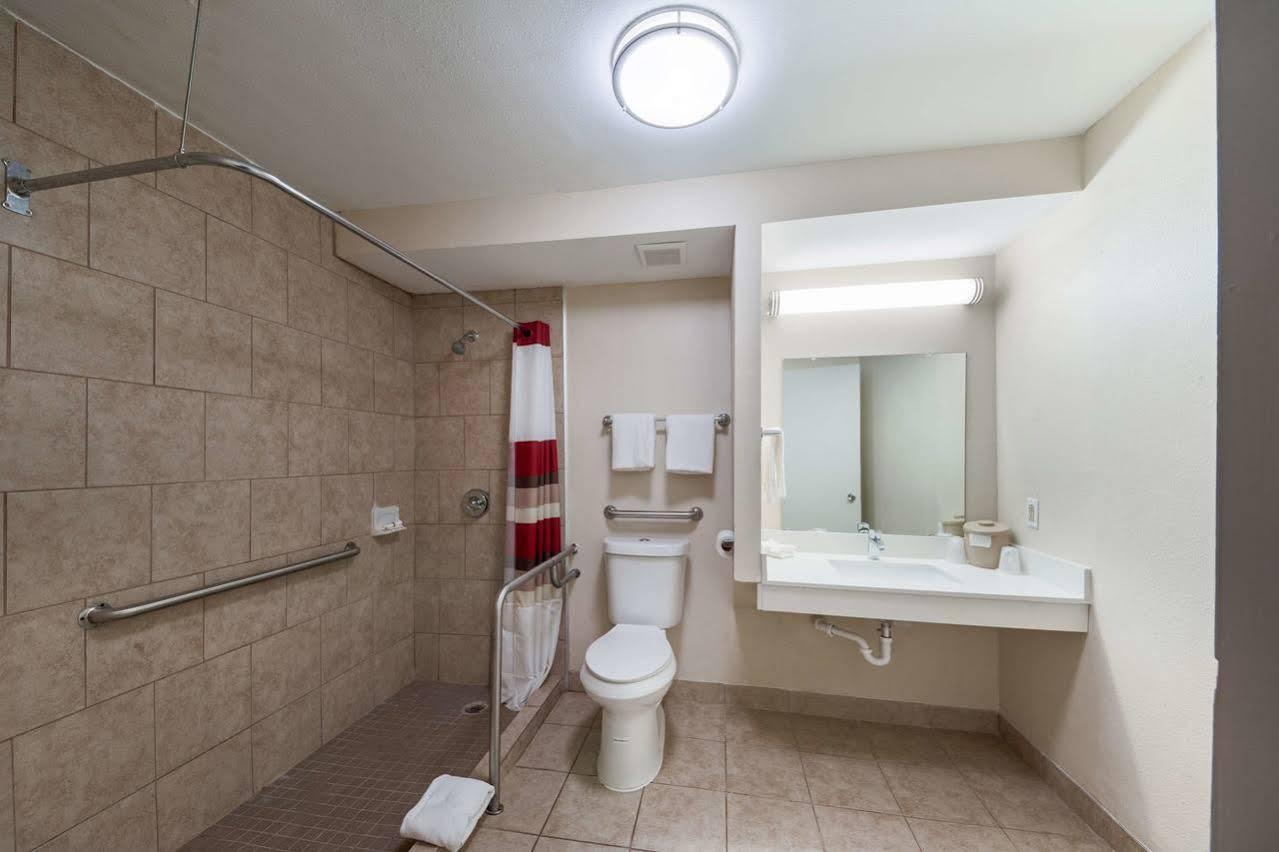 Motel 6 San Antonio Tx I 35 North Corridor Zewnętrze zdjęcie